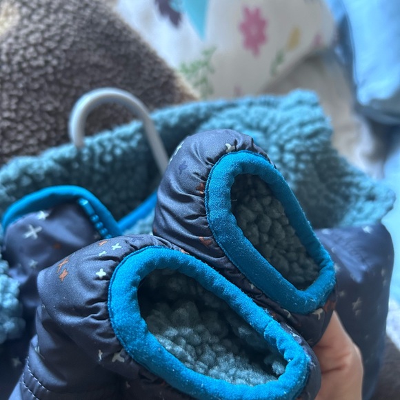 patagonia baby reversible tribbles sherpa hoody jacket - Picture 4 of 8